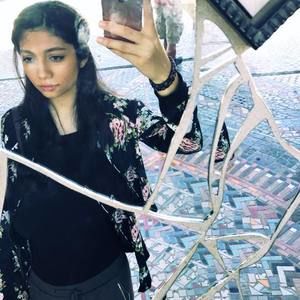 Meet your Posher, Delaram